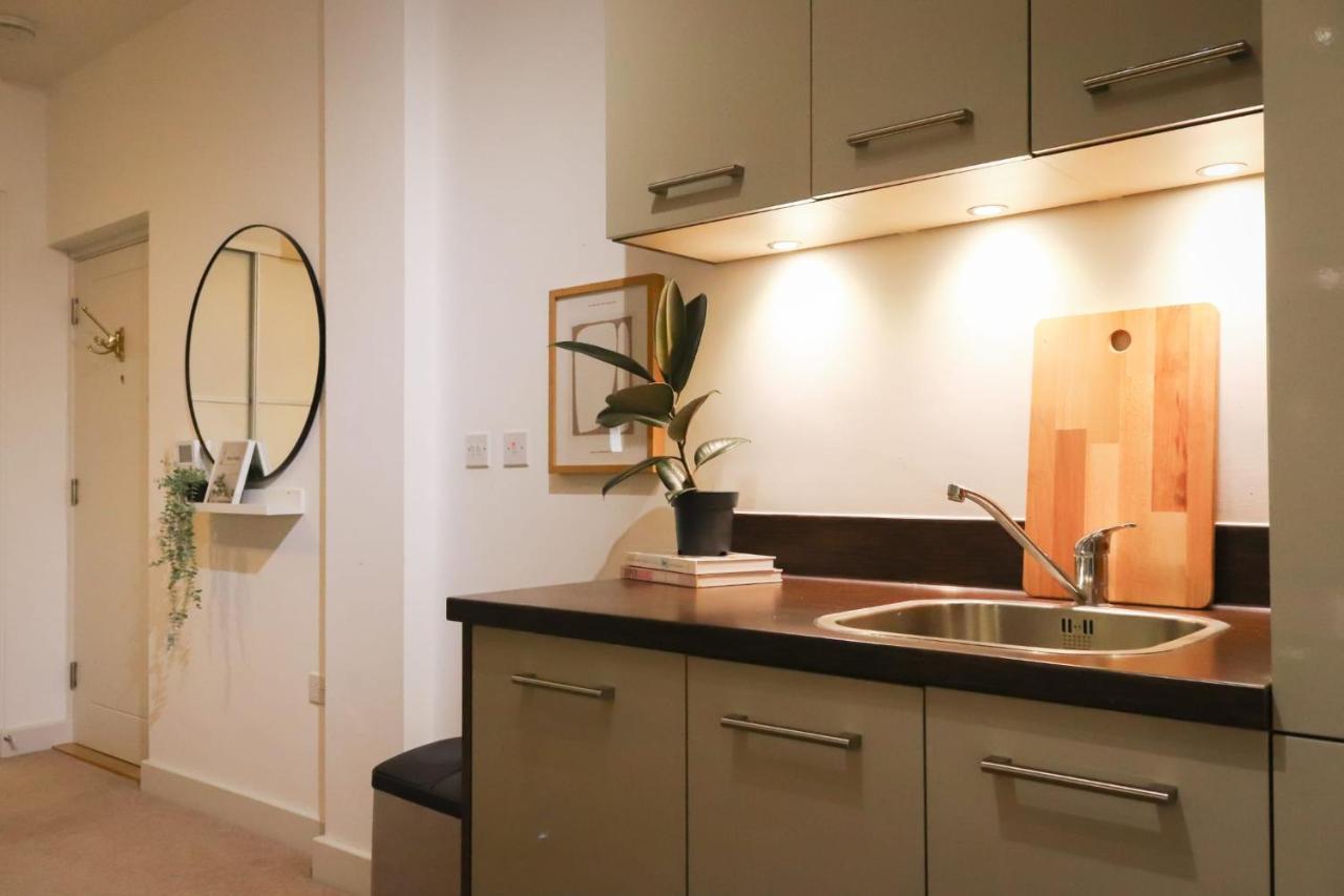 Luxurious Fully Equipped Cowley 1 Bed Apartment With Free Parking Оксфорд Экстерьер фото